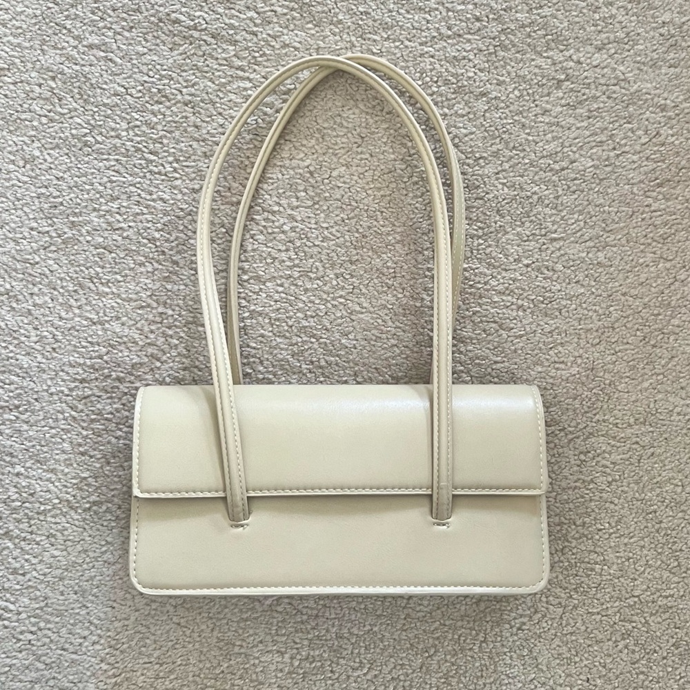 Mango cream baguette bag